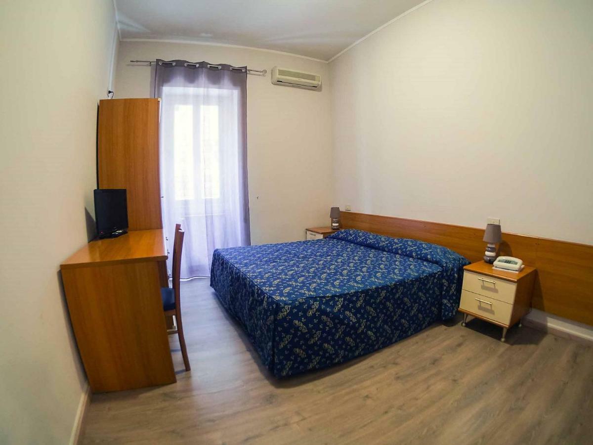 Albergo Dei Leoni Monterotondo  Dış mekan fotoğraf